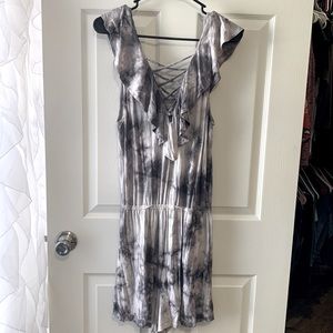 American eagle Grey and white romper